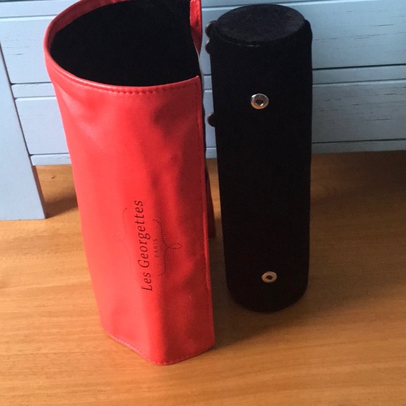 Les Georgettes Jewelry Case in Red - Picture 4 of 4